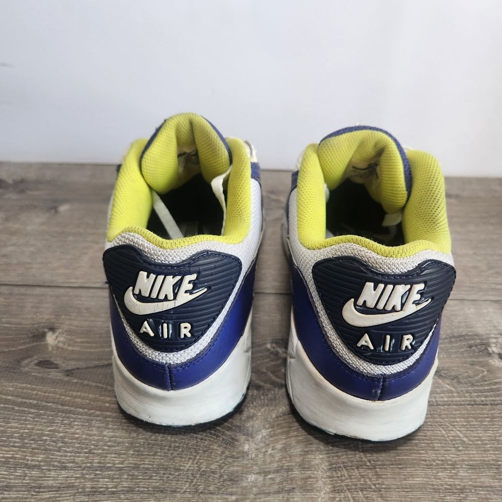 2010 Nike Air Max 90 Wicket Purple Athletic Shoes Sneakers Mens Size 10.5 READ - Picture 5 of 15